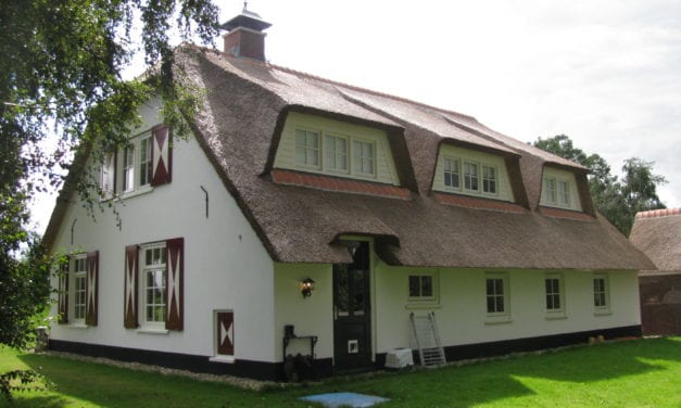 Herbouw karakteristieke woonboerderij te Woerdense Verlaat