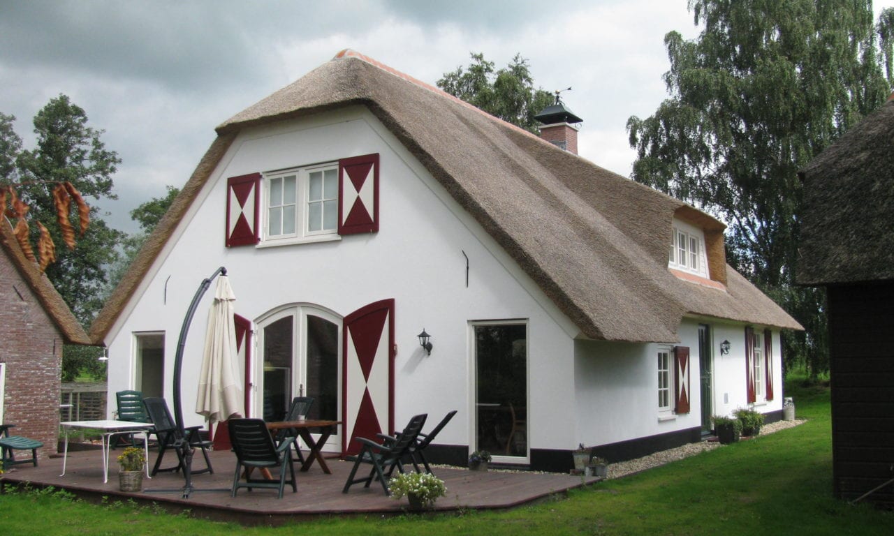 Herbouw karakteristieke woonboerderij te Woerdense Verlaat