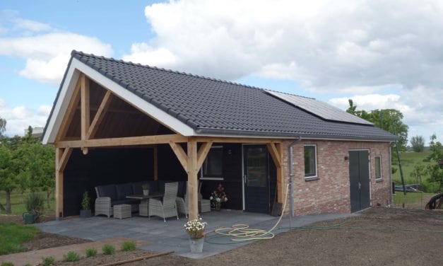 Nieuwe schuur met veranda IJsselstein